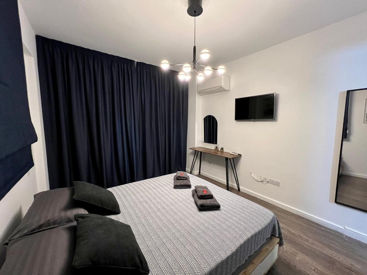 Fat Cow Apartments Larnaca Zewnętrze zdjęcie