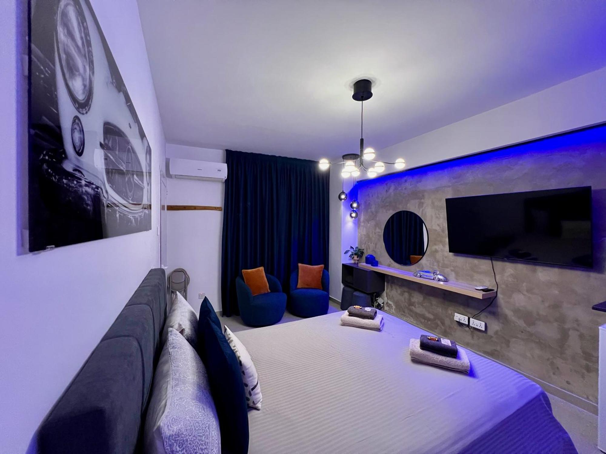 Fat Cow Apartments Larnaca Zewnętrze zdjęcie