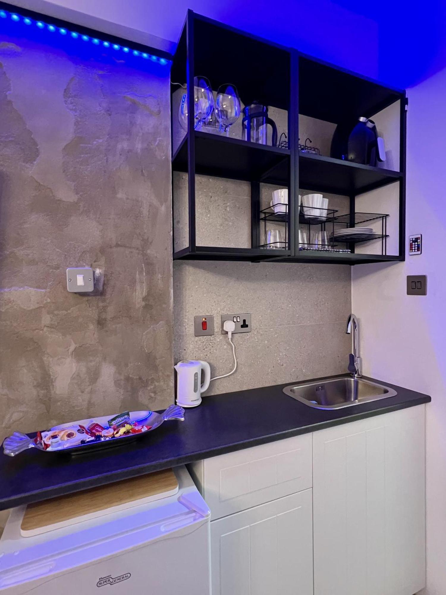 Fat Cow Apartments Larnaca Zewnętrze zdjęcie